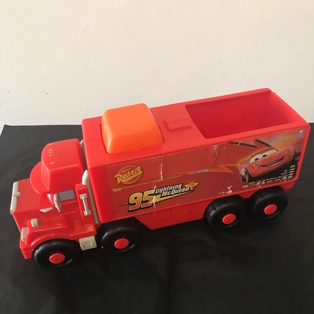Cars Lightning McQueen Red Toy Hauler Truck Collectible Rare